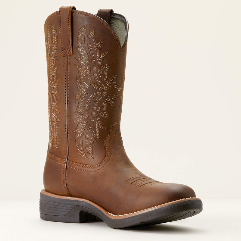 Ariat Ridgeback Round Toe Western Boot Distressed Tan