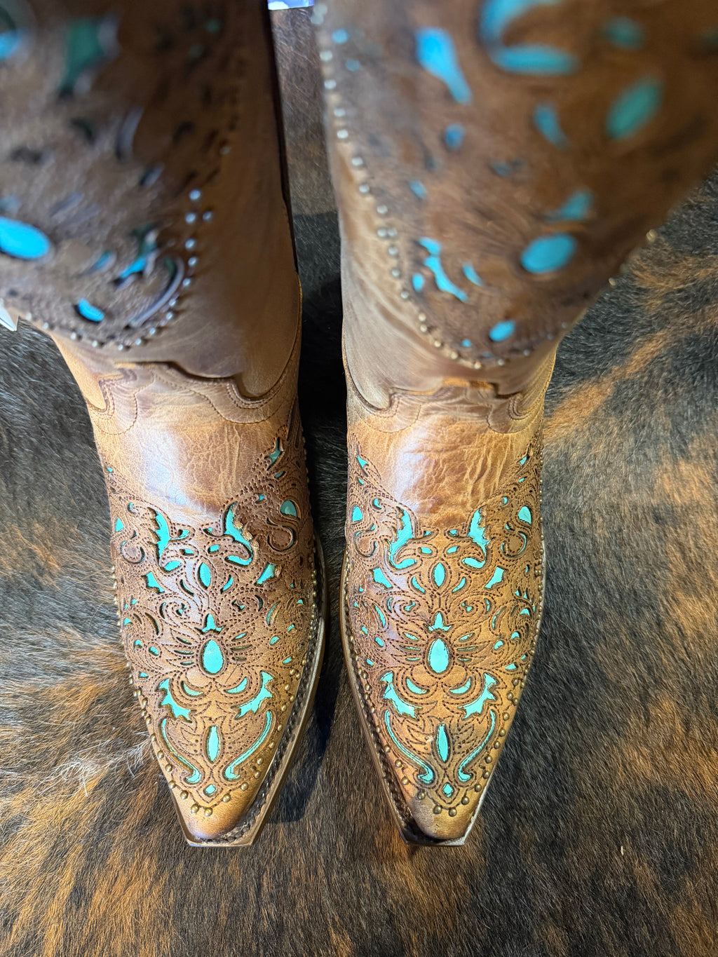 Wildflower Okla Miel Retro Cowboy Boots
