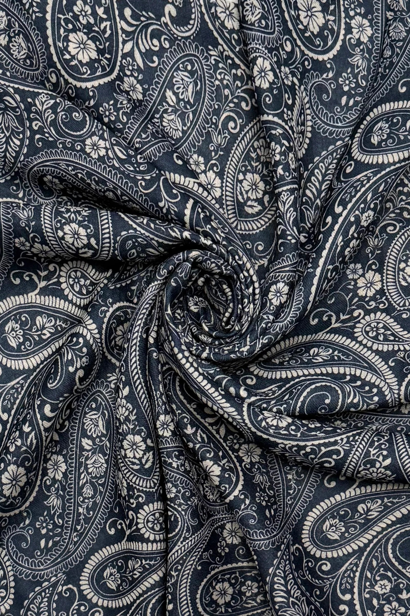Paisley Henna Triangle Wildrag Bandana Navy
