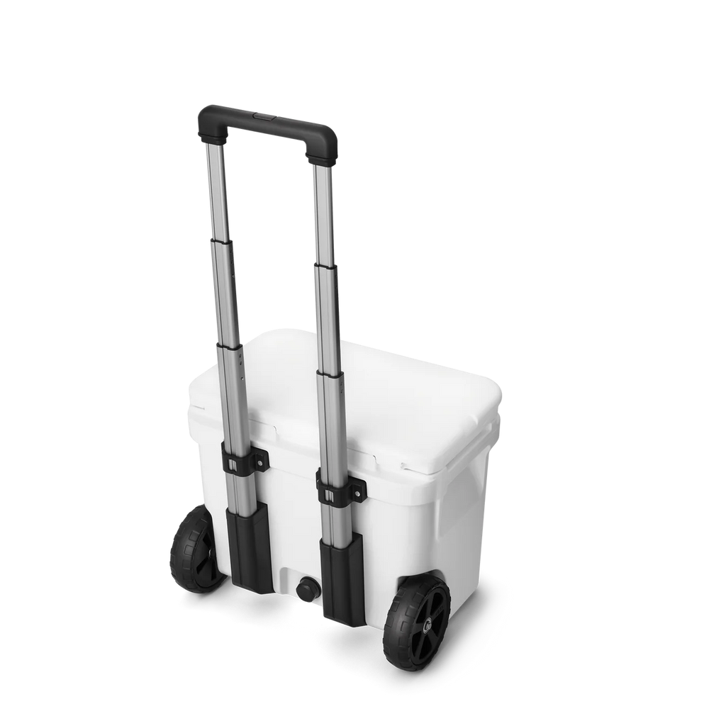 YETI 32 Wheeled Cool Box White