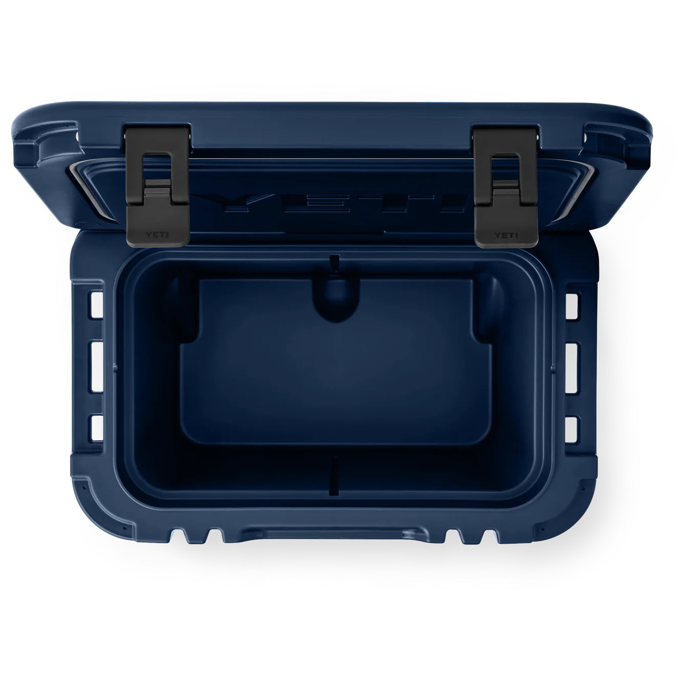 YETI 32 Wheeled Cool Box Navy
