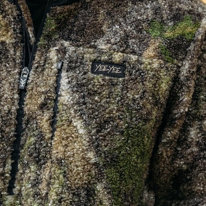 Yee Yee Pull Over Sherpa Fleece Realtree Camo