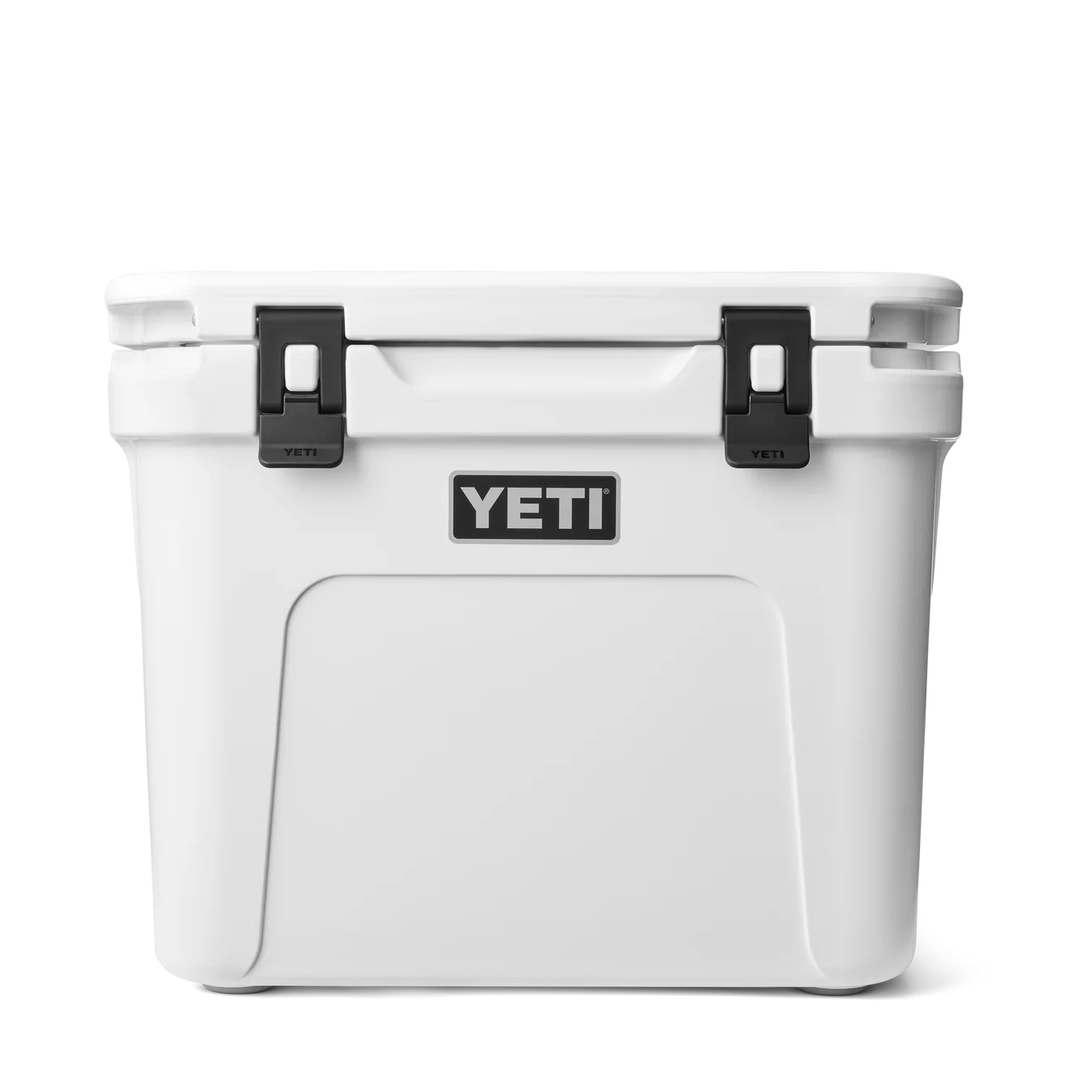 YETI 32 Wheeled Cool Box White