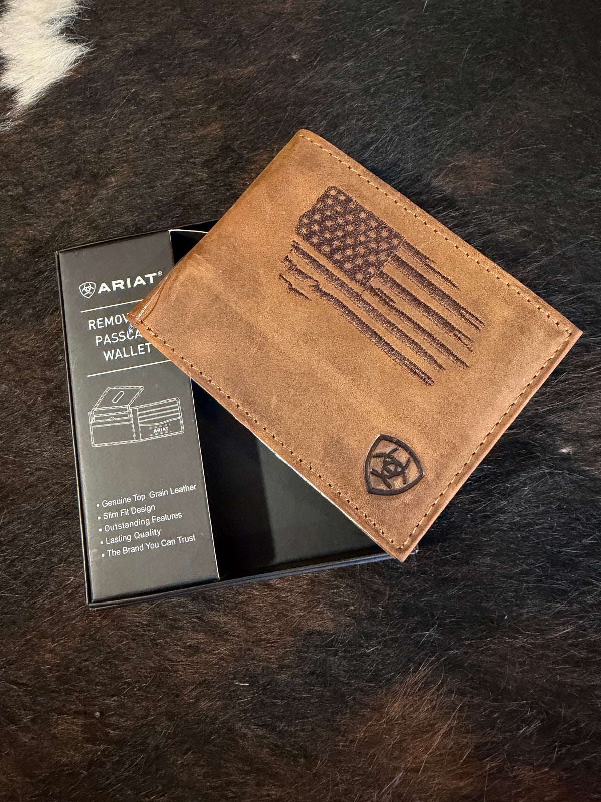 Ariat Removable Passcase Wallet (2)