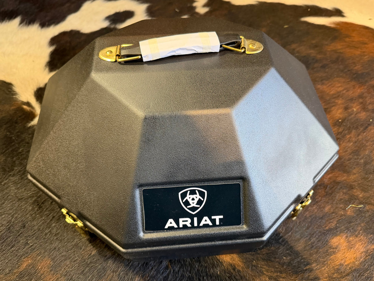 Black Ariat Logo Hat Can