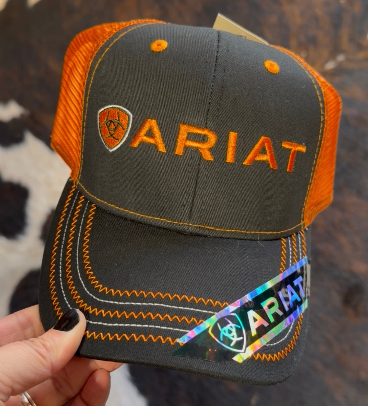 Ariat Black / Orange Cap
