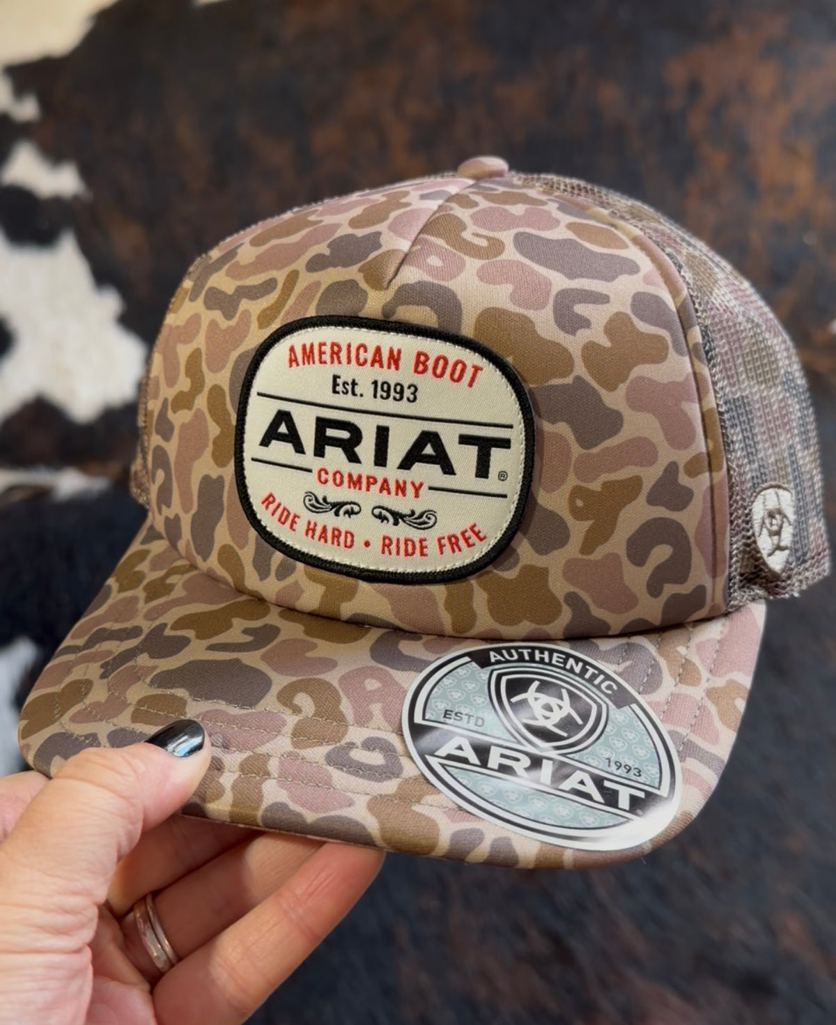 Ariat Camo Logo Cap